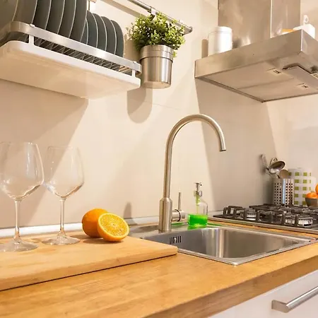 Fortune House - Ortigia Wifi Apartman *